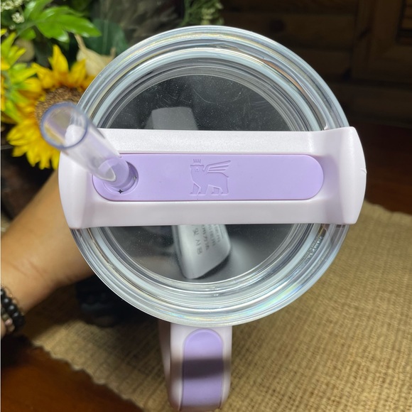 ORCHID 40oz Stanley Tumbler - Picture 5 of 6